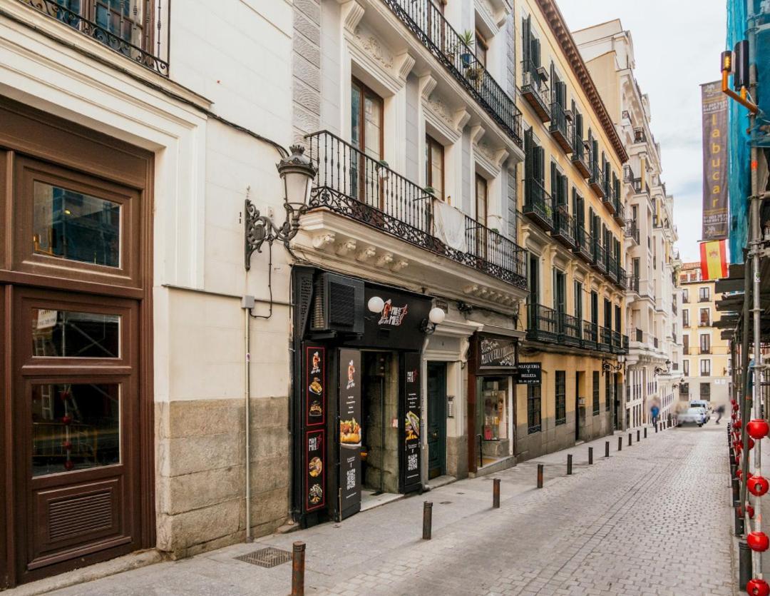 Modern- 2bd 2bth - Opera Apartamento Madrid