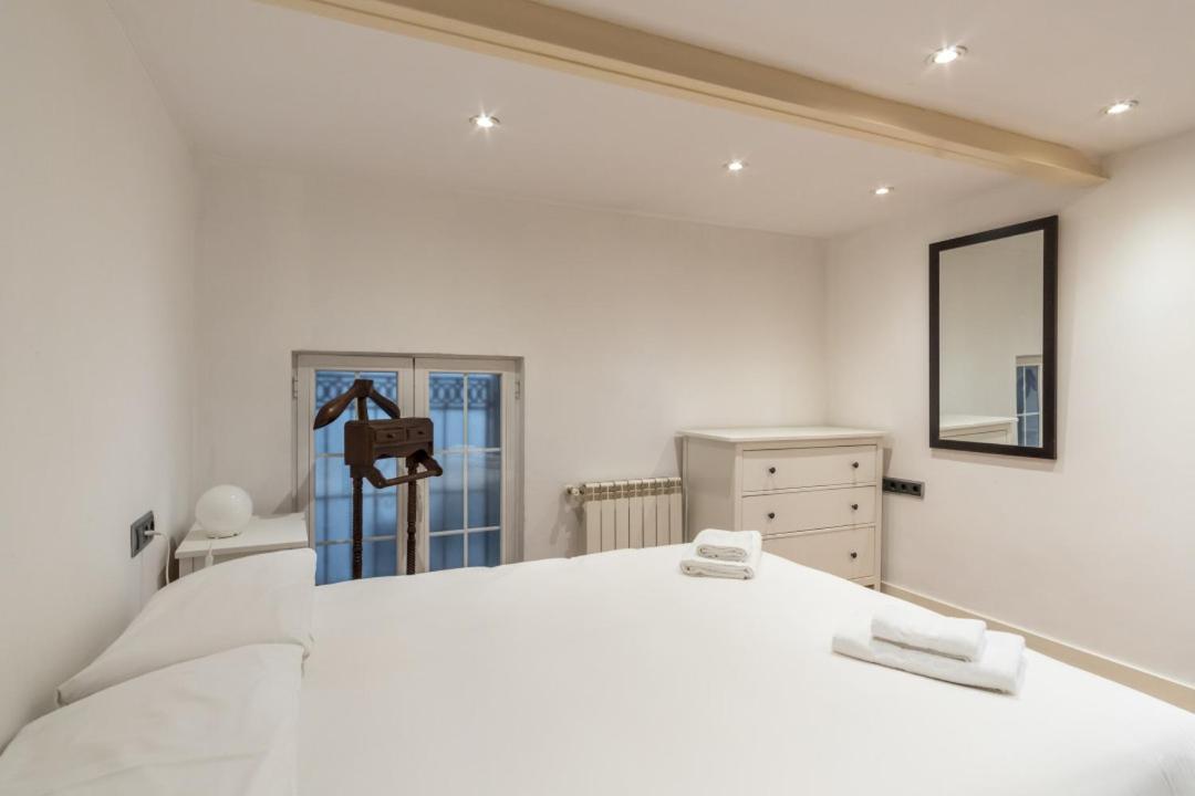 Modern- 2bd 2bth - Opera Madrid